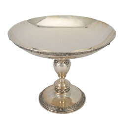 Sold for £1,100